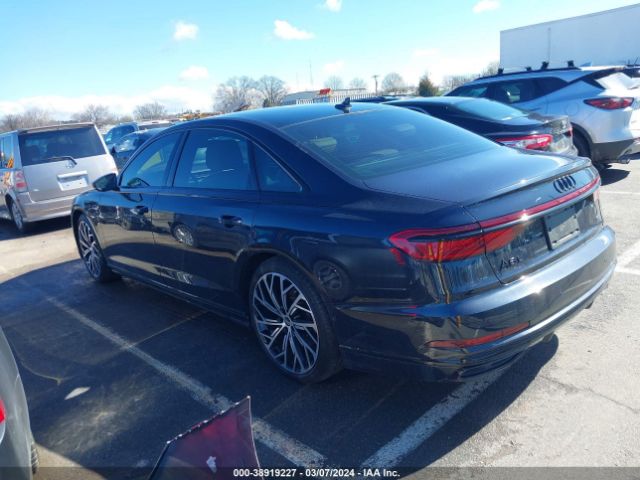 2021 AUDI A8 L WAU8EAF81MN006998 Photo 2