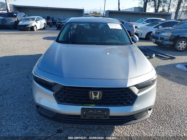 Honda ACCORD LX 2023 1HGCY1F2XPA055582 Image 13