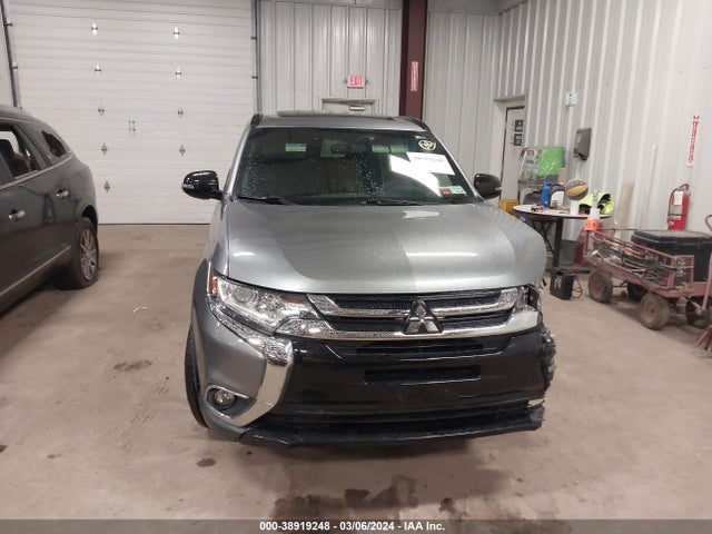 Mitsubishi Outlander Le 2018 JA4AD3A34JZ018513 Image 12