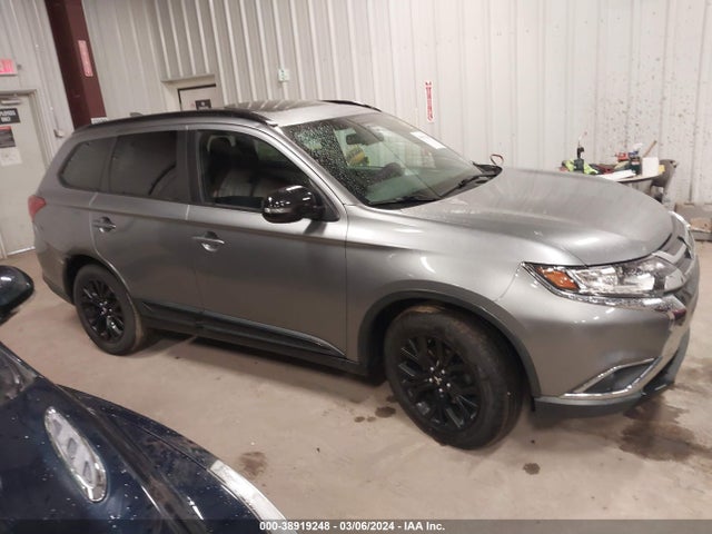 Mitsubishi Outlander Le 2018 JA4AD3A34JZ018513 Image 13