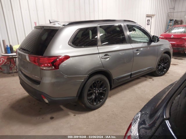Mitsubishi Outlander Le 2018 JA4AD3A34JZ018513 Image 4