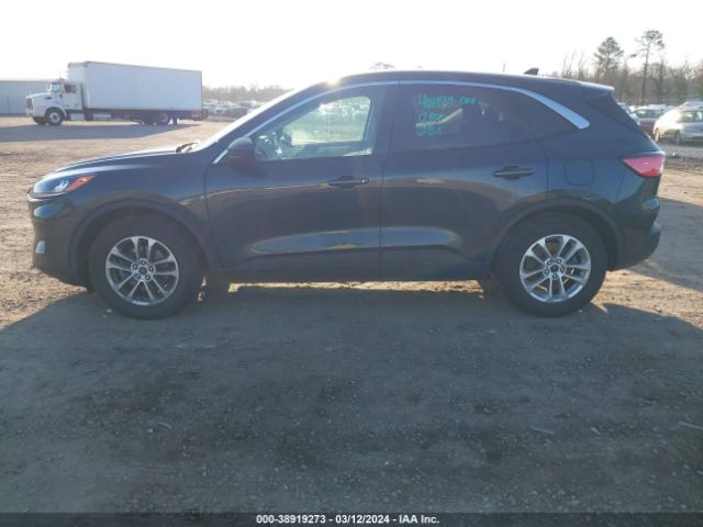1FMCU0G63NUB48067 Ford ESCAPE SE