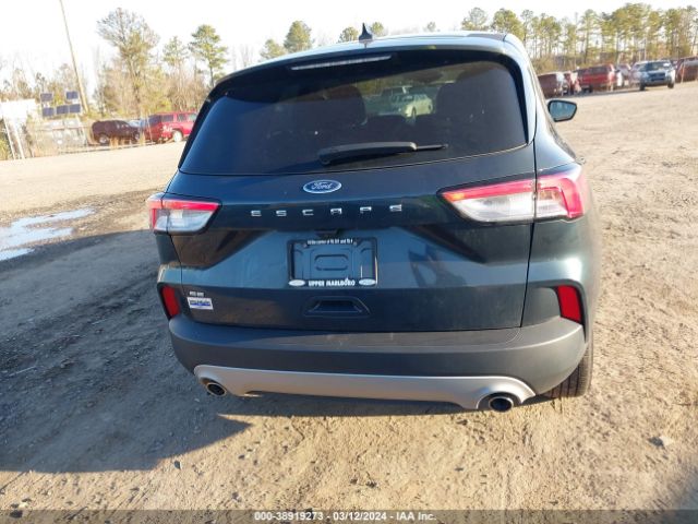 1FMCU0G63NUB48067 Ford ESCAPE SE