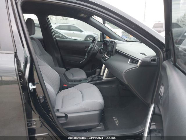 7MUFBABG5PV004398 Toyota Corolla Cross Hybrid S