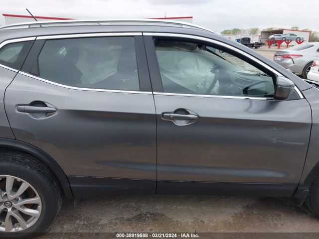 JN1BJ1BV4NW346497 Nissan Rogue Sport Sv Fwd Xtronic Cvt