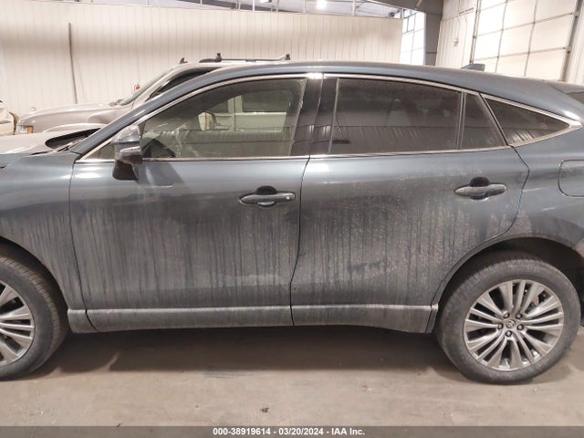 Toyota Venza Limited 2022 JTEAAAAHXNJ096020 Image 14
