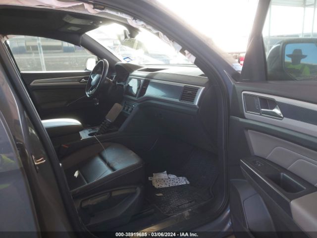 1V2PE2CA3MC204424 Volkswagen Atlas Cross Sport 3.6l V6 Se W/technology R-line