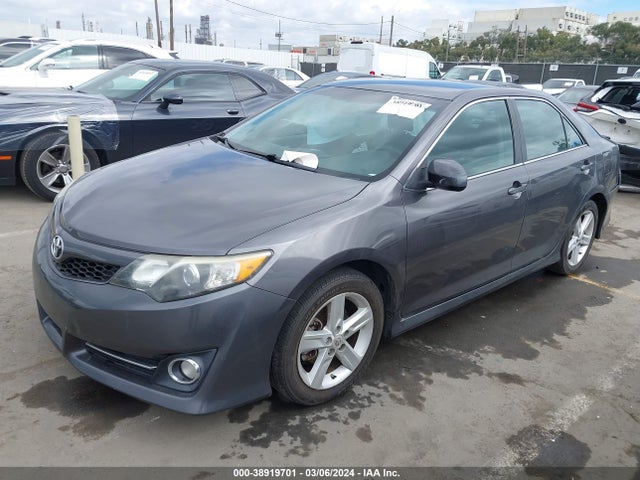 Toyota CAMRY SE 2014 4T1BF1FK5EU747255 Image 2