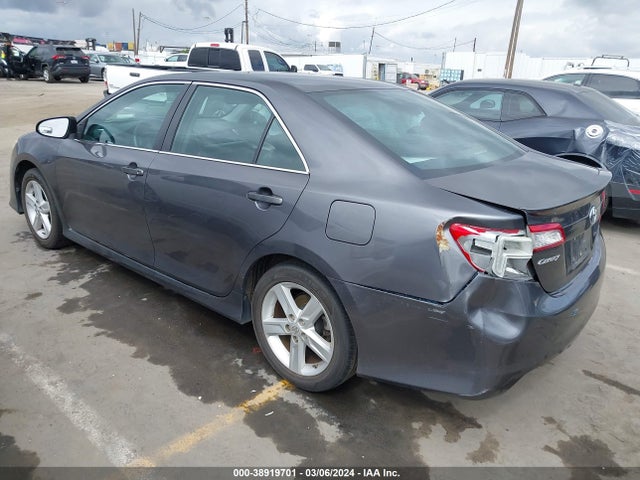 Toyota CAMRY SE 2014 4T1BF1FK5EU747255 Image 3