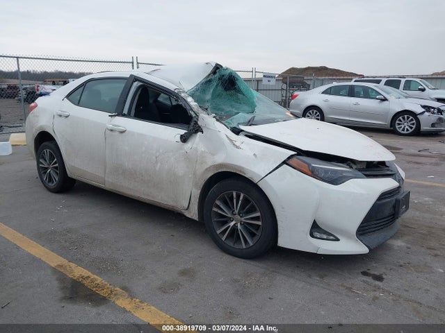 Toyota COROLLA LE 2017 5YFBURHE7HP591561 Image 1