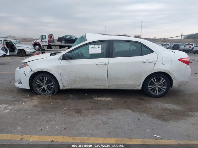 Toyota COROLLA LE 2017 5YFBURHE7HP591561 Image 15