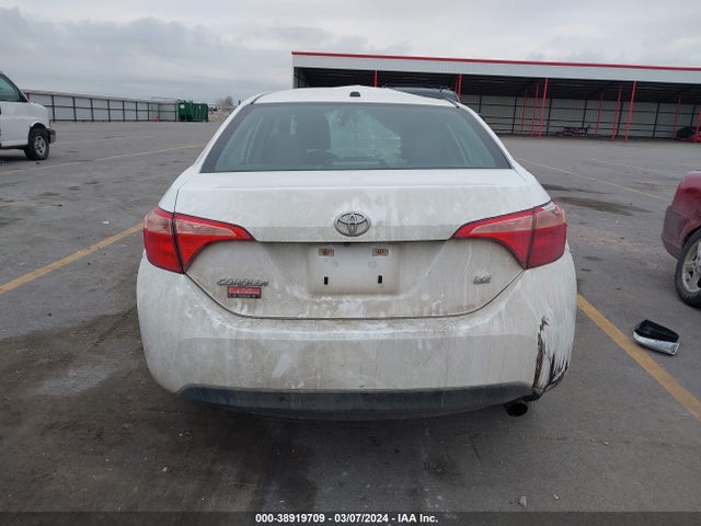 Toyota COROLLA LE 2017 5YFBURHE7HP591561 Image 17