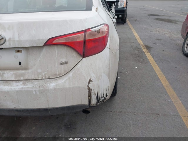 Toyota COROLLA LE 2017 5YFBURHE7HP591561 Image 19