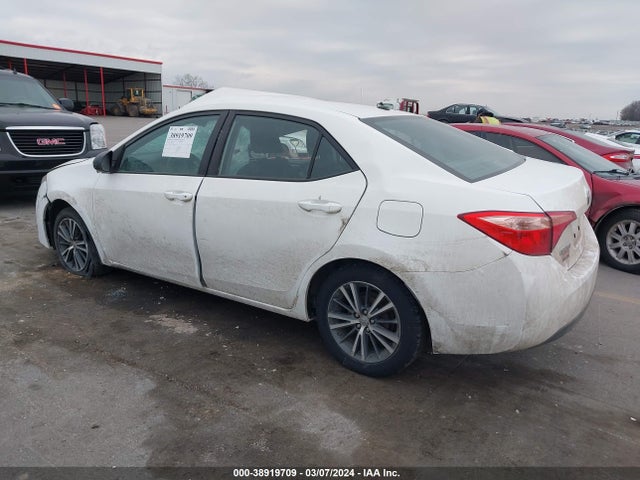 Toyota COROLLA LE 2017 5YFBURHE7HP591561 Image 3