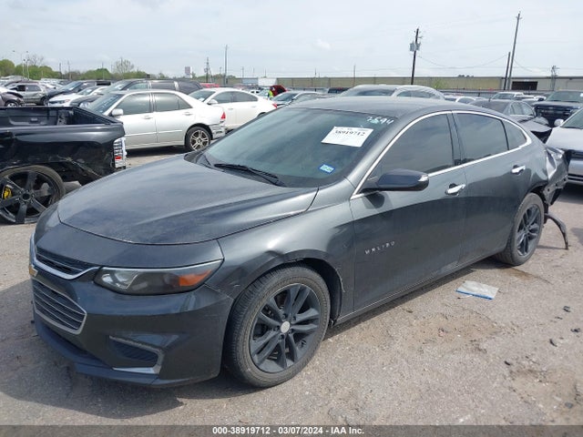 Chevrolet MALIBU LT 2018 1G1ZD5ST1JF257594 Image 2