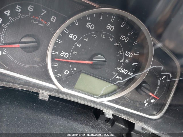 Toyota RAV4 LE 2015 JTMBFREV5FJ025575 Image 15