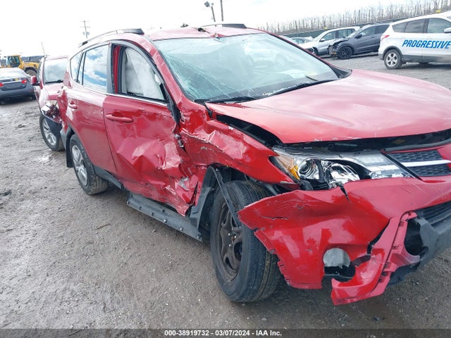 Toyota RAV4 LE 2015 JTMBFREV5FJ025575 Image 6