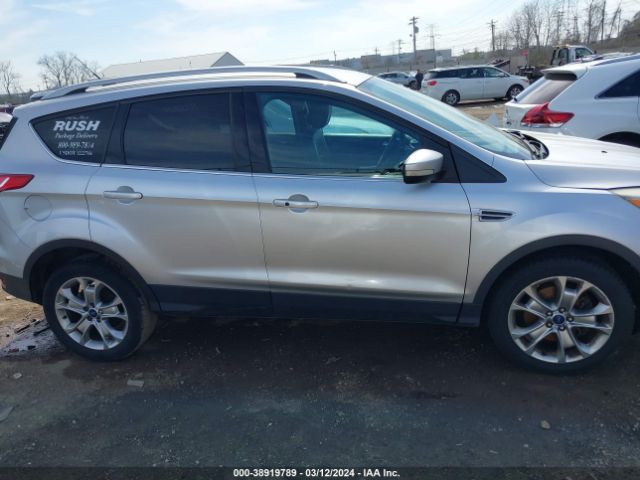 1FMCU0J92EUA39943 Ford Escape Titanium