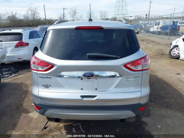 1FMCU0J92EUA39943 Ford Escape Titanium