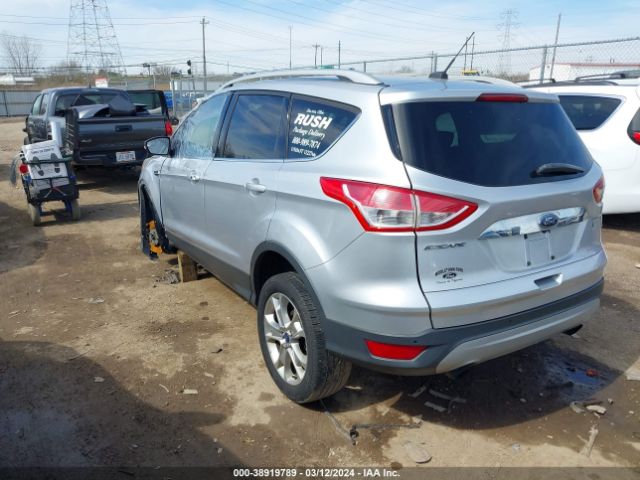 1FMCU0J92EUA39943 Ford Escape Titanium