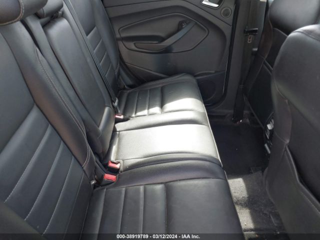 1FMCU0J92EUA39943 Ford Escape Titanium