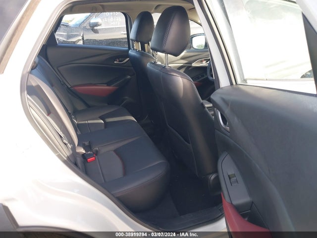 Mazda Cx-3 Touring 2018 JM1DKDC79J0324416 Image 8