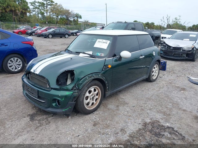 2012 MINI COOPER WMWSU3C51CT264284 Photo 1