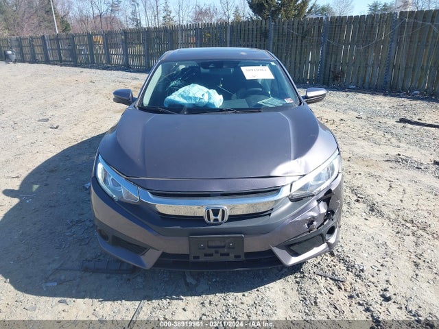 Honda CIVIC EX 2018 2HGFC2F82JH553810 Image 12