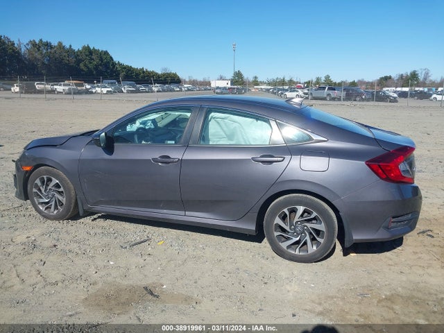 Honda CIVIC EX 2018 2HGFC2F82JH553810 Image 14