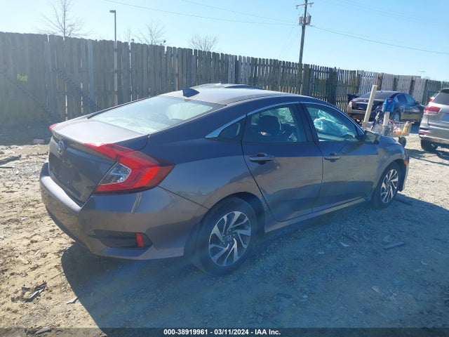 Honda CIVIC EX 2018 2HGFC2F82JH553810 Image 4