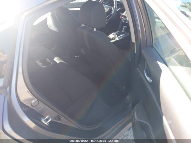 Honda CIVIC EX 2018 2HGFC2F82JH553810 Image 8
