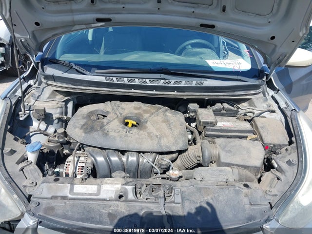 Hyundai ELANTRA SE 2015 5NPDH4AE6FH596920 Image 10