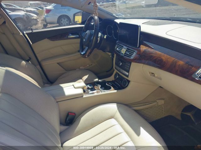 WDDLJ9BBXGA180756 Mercedes-Benz Cls 550 4matic