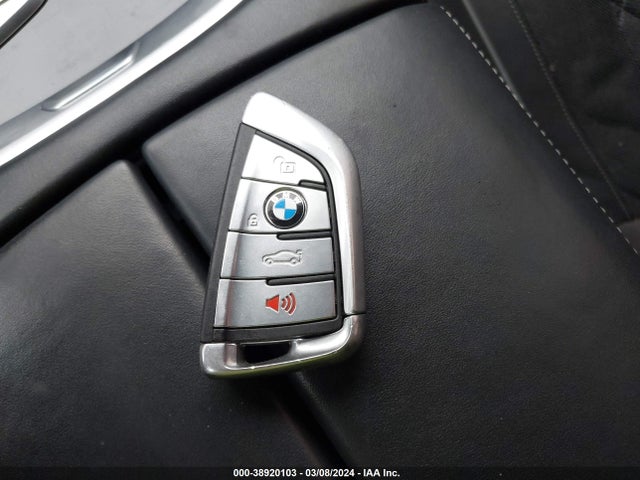 BMW M760i Xdrive 2018 WBA7H6C50JG614781 Image 11