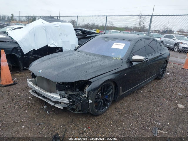 BMW M760i Xdrive 2018 WBA7H6C50JG614781 Image 2