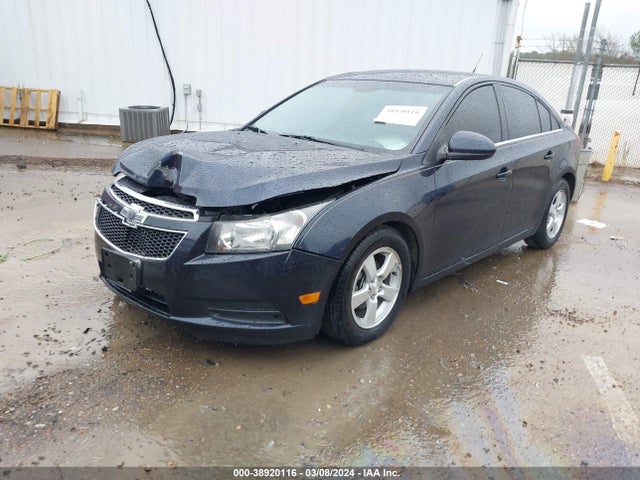 Chevrolet Cruze 1lt Auto 2014 1G1PC5SB0E7308682 Image 2