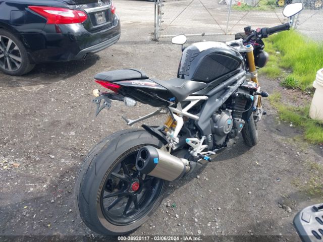 2022 TRIUMPH MOTORCYCLE SPEED TRIPLE SMTP01ST6NTAG5596 Photo 3