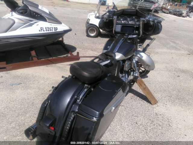 2019 HARLEY-DAVIDSON FLHXSE 1HD1PXL11KB960690 Photo 3