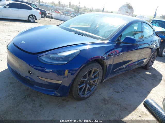 Tesla Model 3 Long Range Dual Motor All-wheel Drive 2022 5YJ3E1EB4NF183684 Image 2