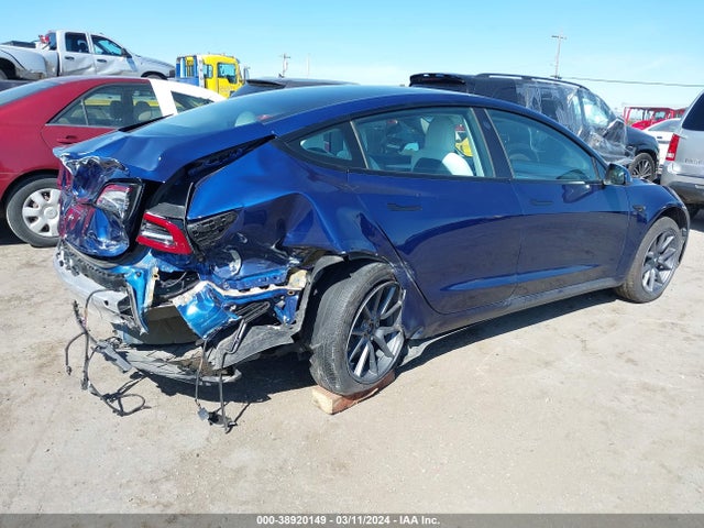 Tesla Model 3 Long Range Dual Motor All-wheel Drive 2022 5YJ3E1EB4NF183684 Image 4
