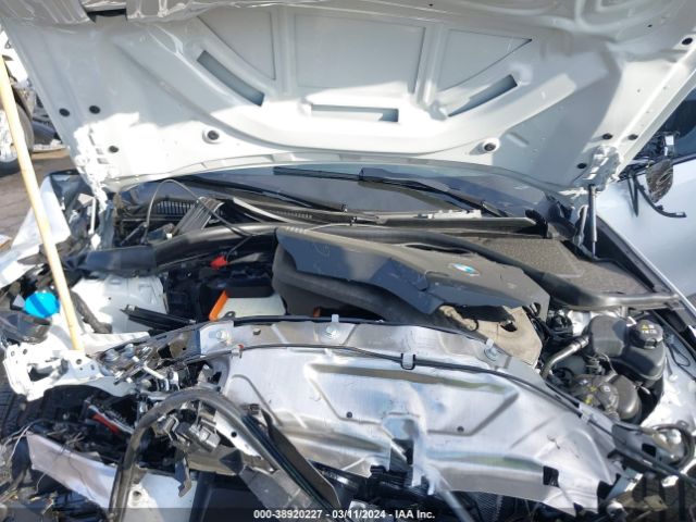 3MW69FF04R8E12335 BMW 3 Series 330i