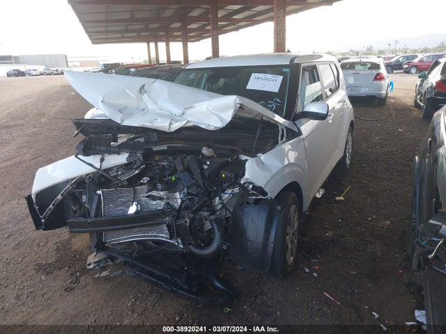 KIA SOUL LX 2023 KNDJ23AU0P7874934 Image 2