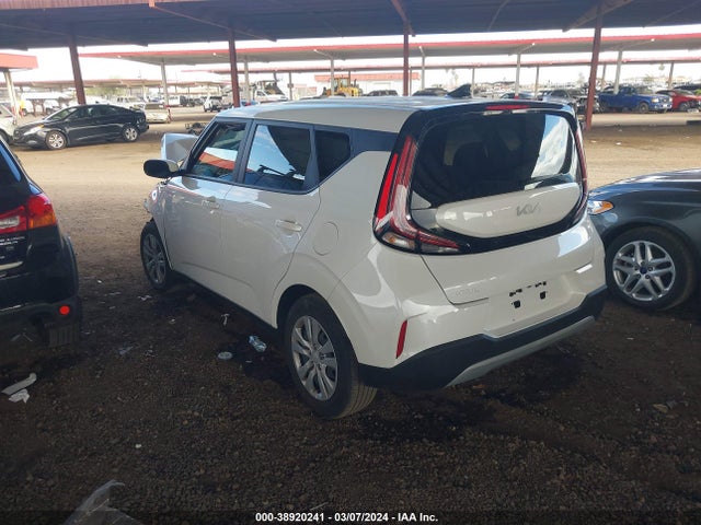 KIA SOUL LX 2023 KNDJ23AU0P7874934 Image 3