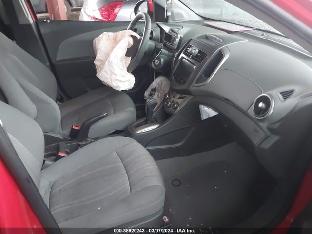 Chevrolet Sonic Lt Auto 2014 1G1JC6SH0E4153780 Image 5