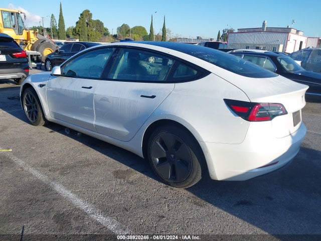 5YJ3E1EA4MF992530 Tesla Model 3 Standard Range Plus Rear-wheel Drive