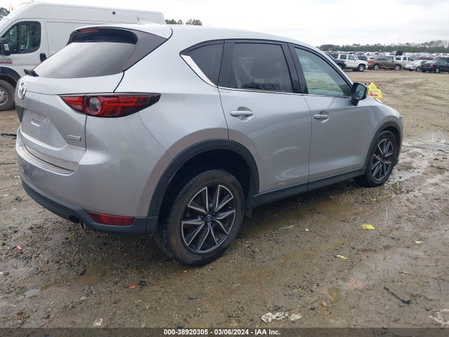 Mazda Cx-5 Grand Touring 2018 JM3KFADM3J0332324 Image 4