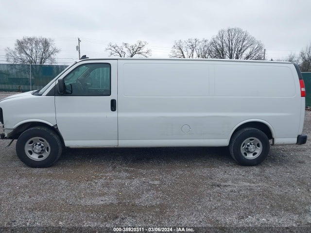 Chevrolet Express 2500 Work Van 2019 1GCWGBFP8K1159738 Image 14