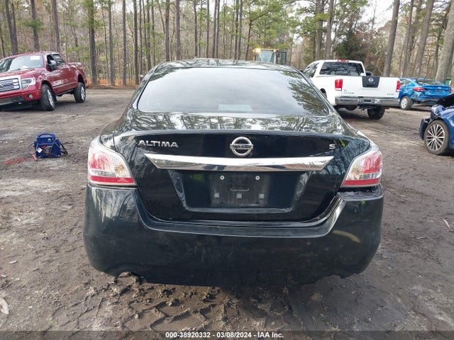 Nissan Altima 2.5 S 2015 1N4AL3AP3FC232372 Image 16