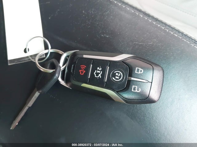 Ford Explorer Platinum 2016 1FM5K8HT4GGC39366 Image 11
