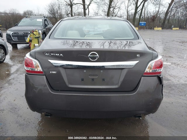 Nissan Altima 2.5 S 2015 1N4AL3AP8FN911686 Image 16
